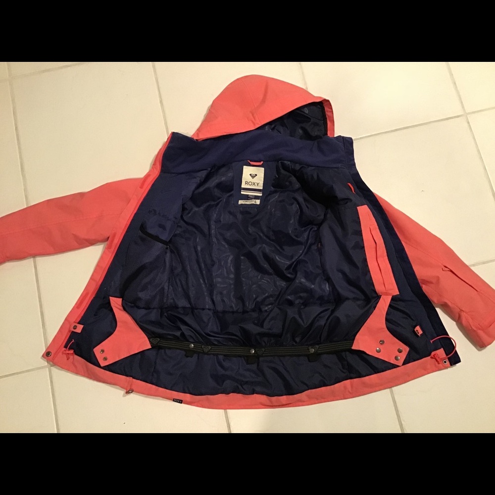 Roxy Snowboard/Skiing Jacket. - image 2